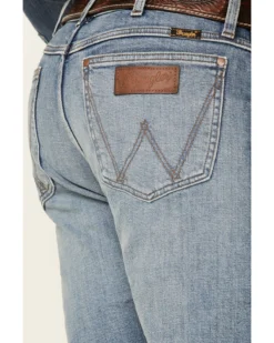 Wrangler Retro Green Men's Gralin Light Wash Stretch Slim Straight Jeans 8 Wrangler Retro Green Men's Gralin Light Wash Stretch Slim Straight Jeans -Sheplers Sales 2000350746 400 P3