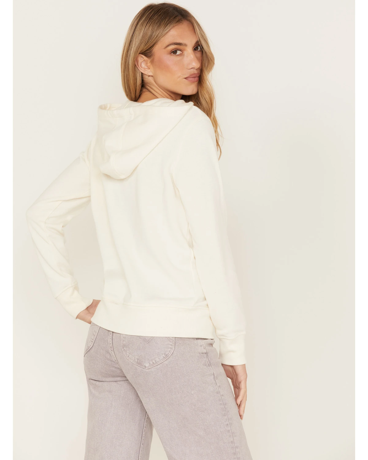 Wrangler Women's Long Live Cowboys Desert Graphic Hoodie 6 Wrangler Women's Long Live Cowboys Desert Graphic Hoodie - Image 4