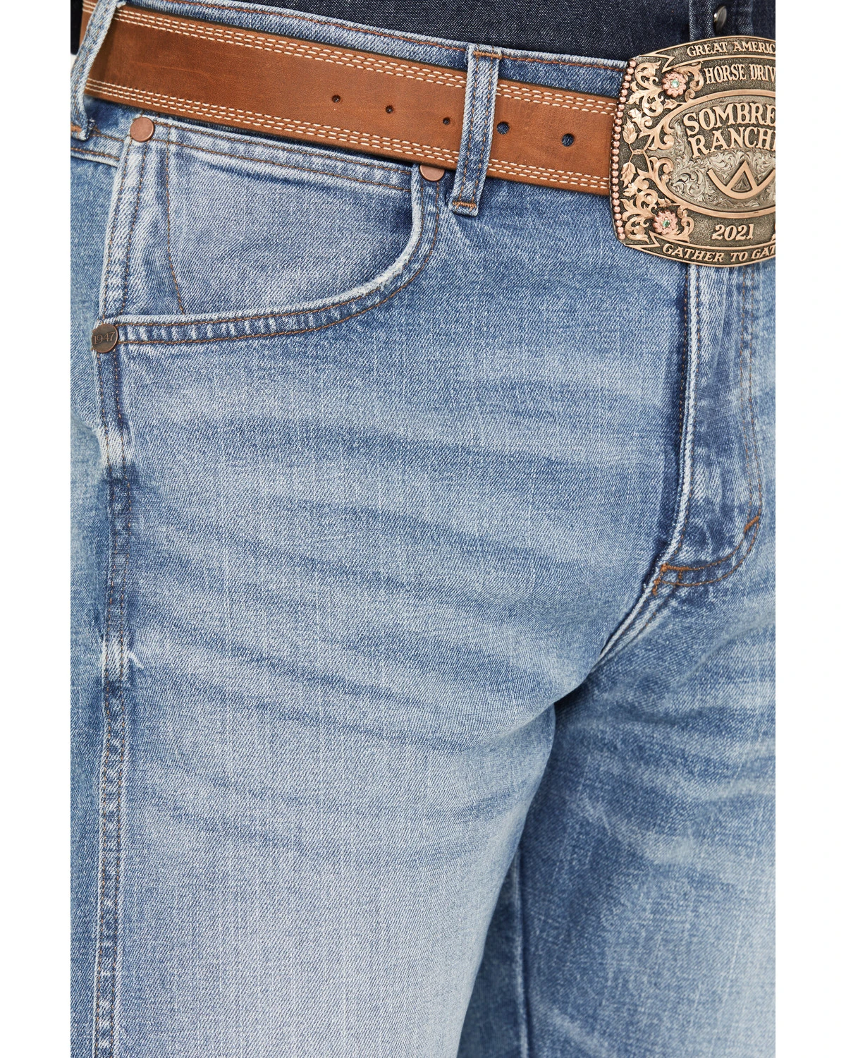 Wrangler Retro Men's Sage Medium Wash Relaxed Boot Stretch Denim Jeans 4 Wrangler Retro Men's Sage Medium Wash Relaxed Boot Stretch Denim Jeans - Image 2