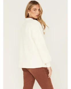 Cleo + Wolf Women's Wild At Heart Graphic Sweatshirt -Sheplers Sales 2000374824 103 P4